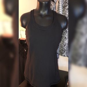 Lululemon workout halter size 8
